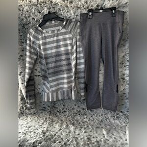 1050. Lululemon 2 pc set sz 4. Euc